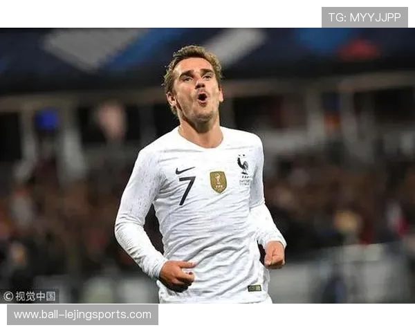 足球罕见球色十佳球星风采